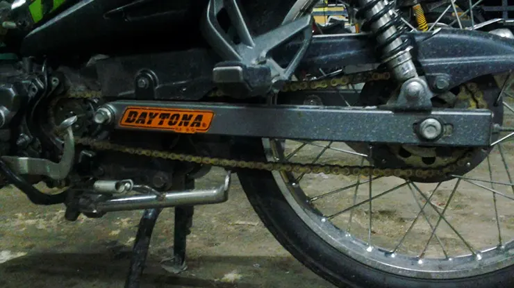 Saiz Sprocket Lagenda 110Z Standard dari Kilang