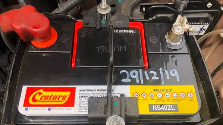 Saiz Bateri Axia Mengikut Tahun dan Varian Model