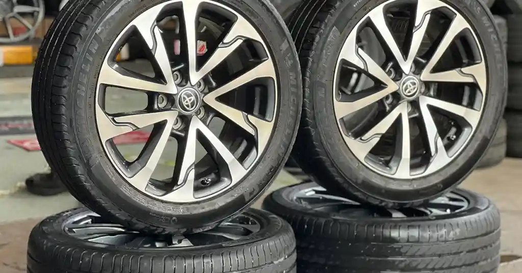 Perbezaan Rim 17 Inci dan 18 Inci Corolla Cross